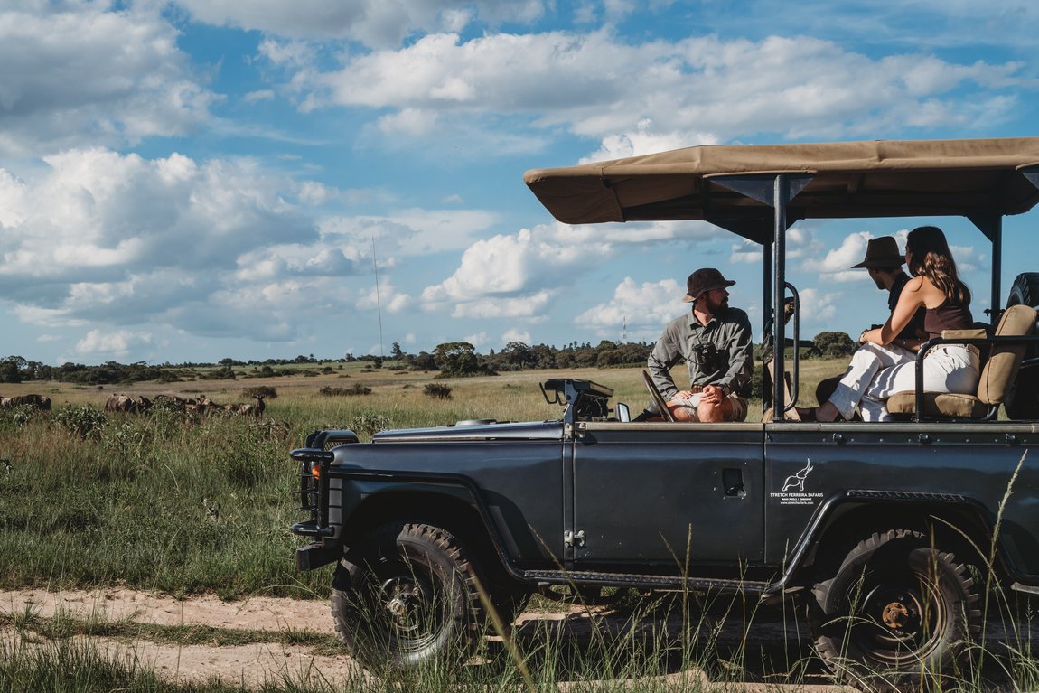 Open-vehicle game drives
