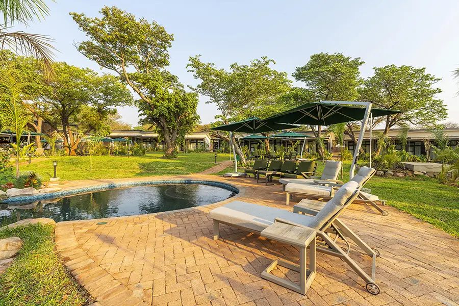 Waterfalls Lodge